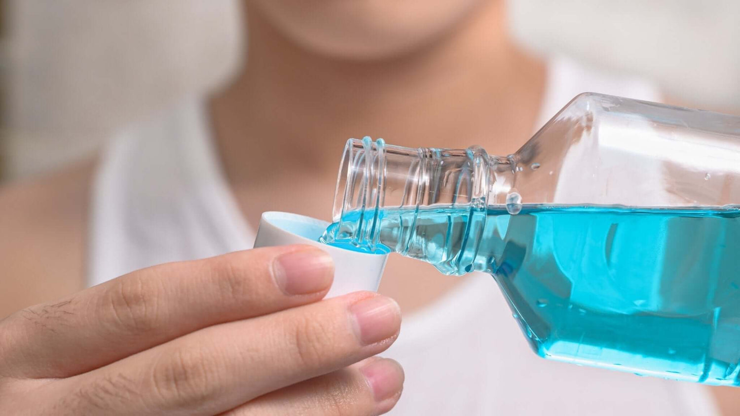 Should you avoid alcohol in mouthwash? - truthpaste